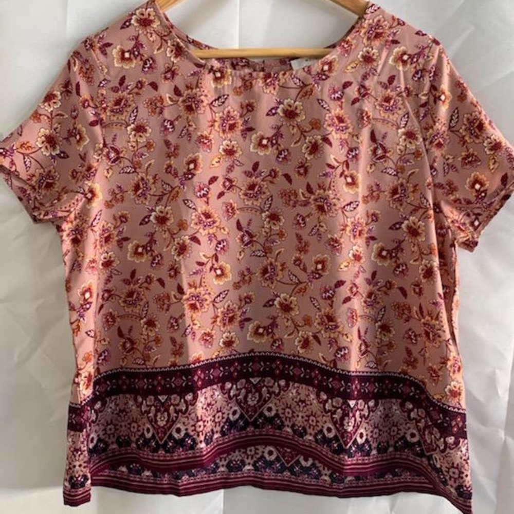 Women’s shirt